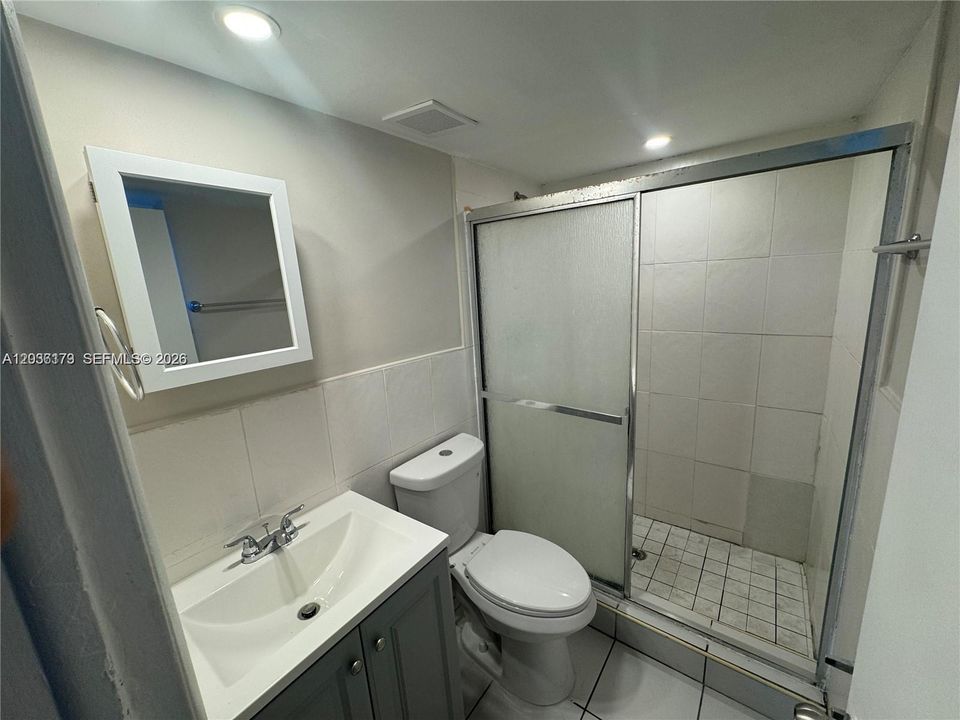 En Renta: $1,950 (2 camas, 2 baños, 1045 Pies cuadrados)