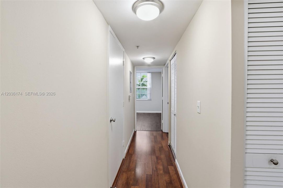 For Rent: $3,050 (3 beds, 2 baths, 1447 Square Feet)