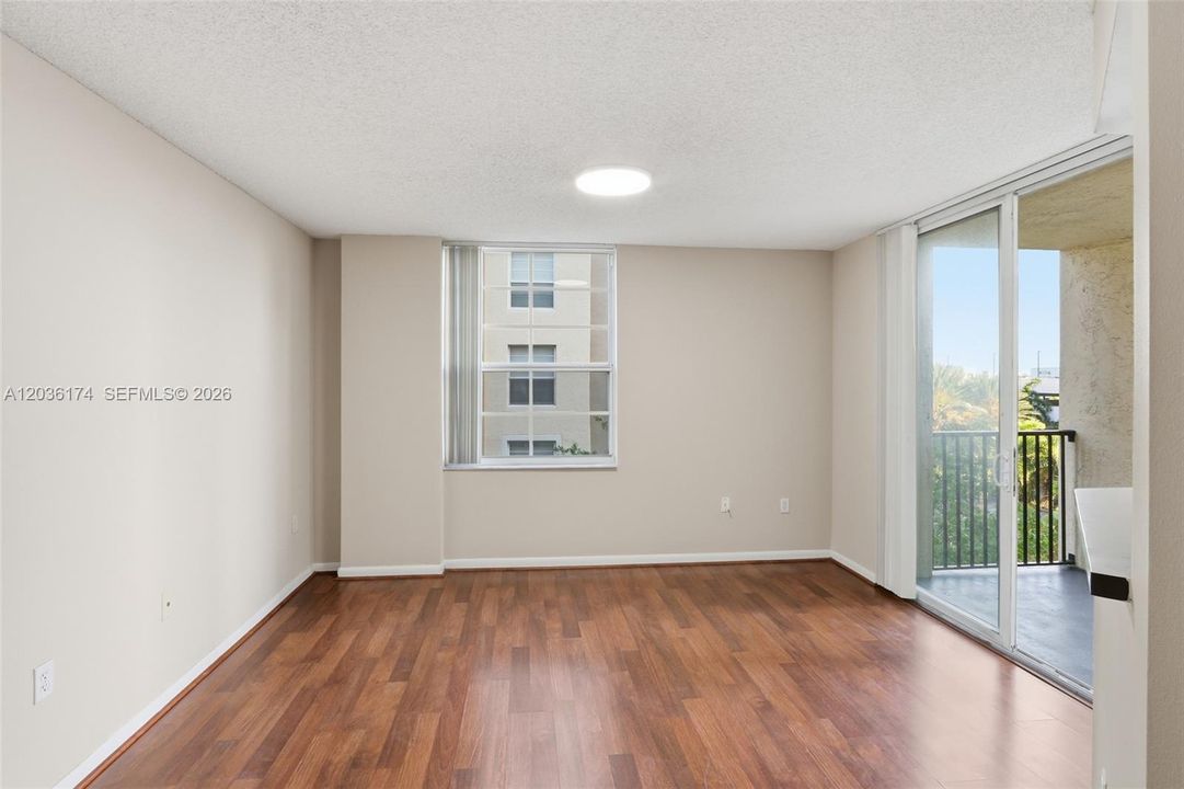 For Rent: $3,050 (3 beds, 2 baths, 1447 Square Feet)