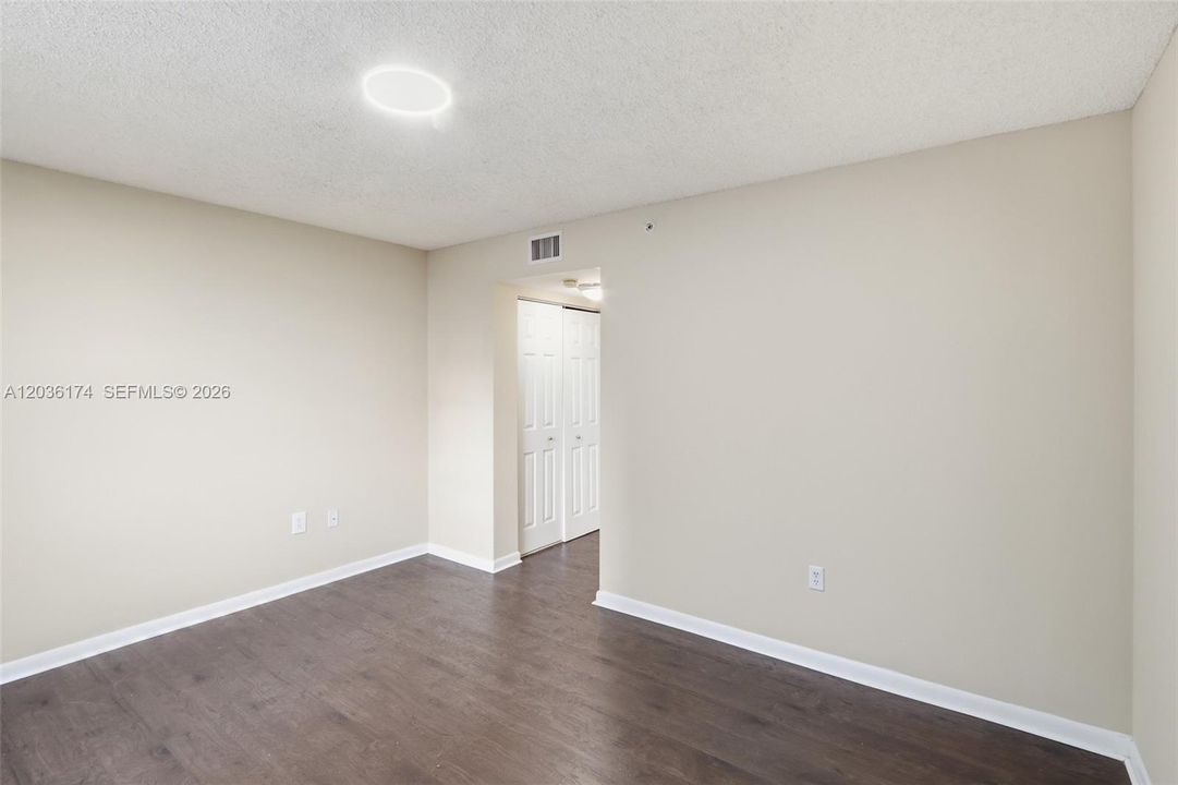 For Rent: $3,050 (3 beds, 2 baths, 1447 Square Feet)
