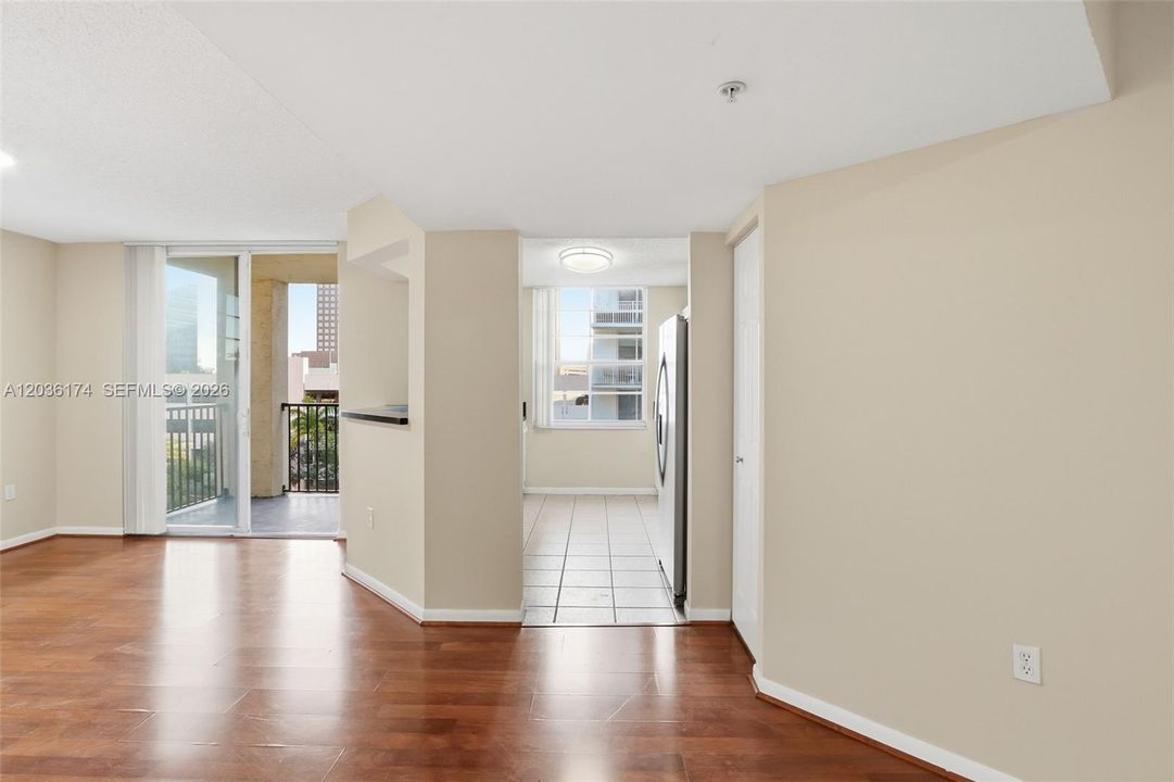 For Rent: $3,050 (3 beds, 2 baths, 1447 Square Feet)