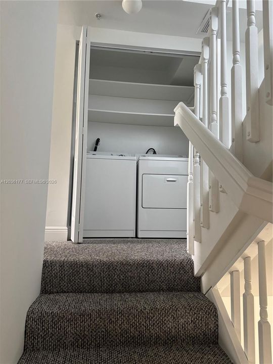 For Sale: $639,000 (3 beds, 2 baths, 2150 Square Feet)