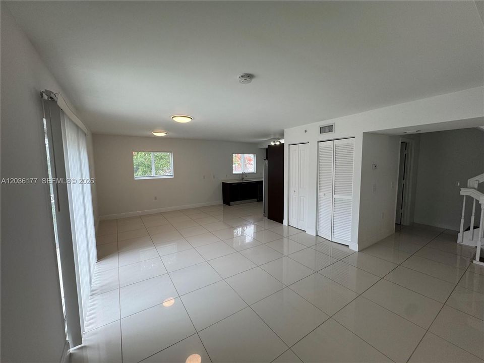 For Sale: $639,000 (3 beds, 2 baths, 2150 Square Feet)