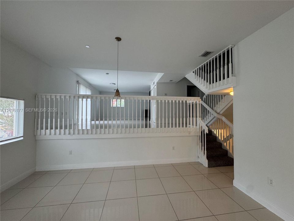 For Sale: $639,000 (3 beds, 2 baths, 2150 Square Feet)