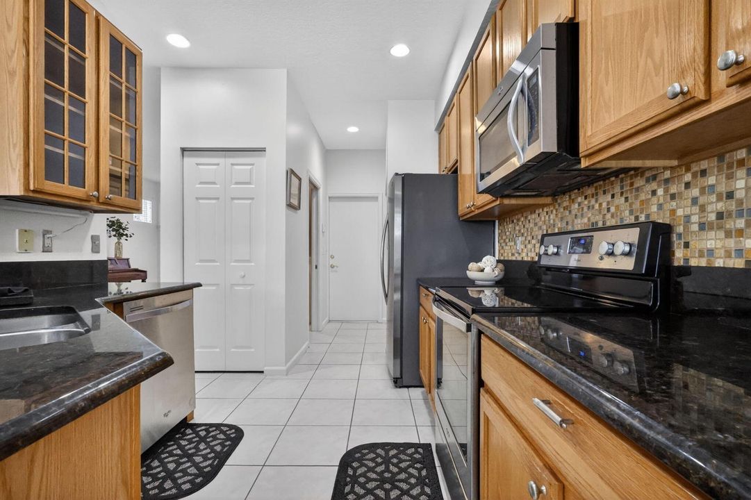 Kitchen 2