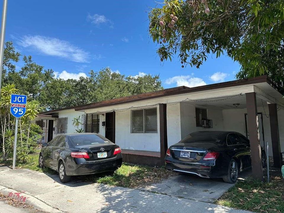 For Sale: $499,900 (0 beds, 0 baths, 1692 Square Feet)