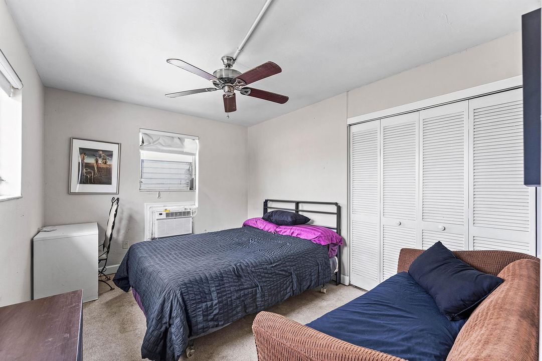 015-1045Southeast15thStreet-FortLauderda