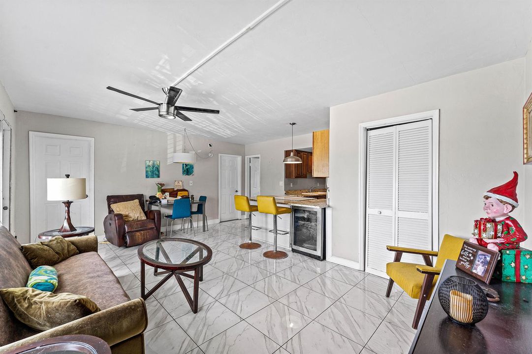 012-1045Southeast15thStreet-FortLauderda
