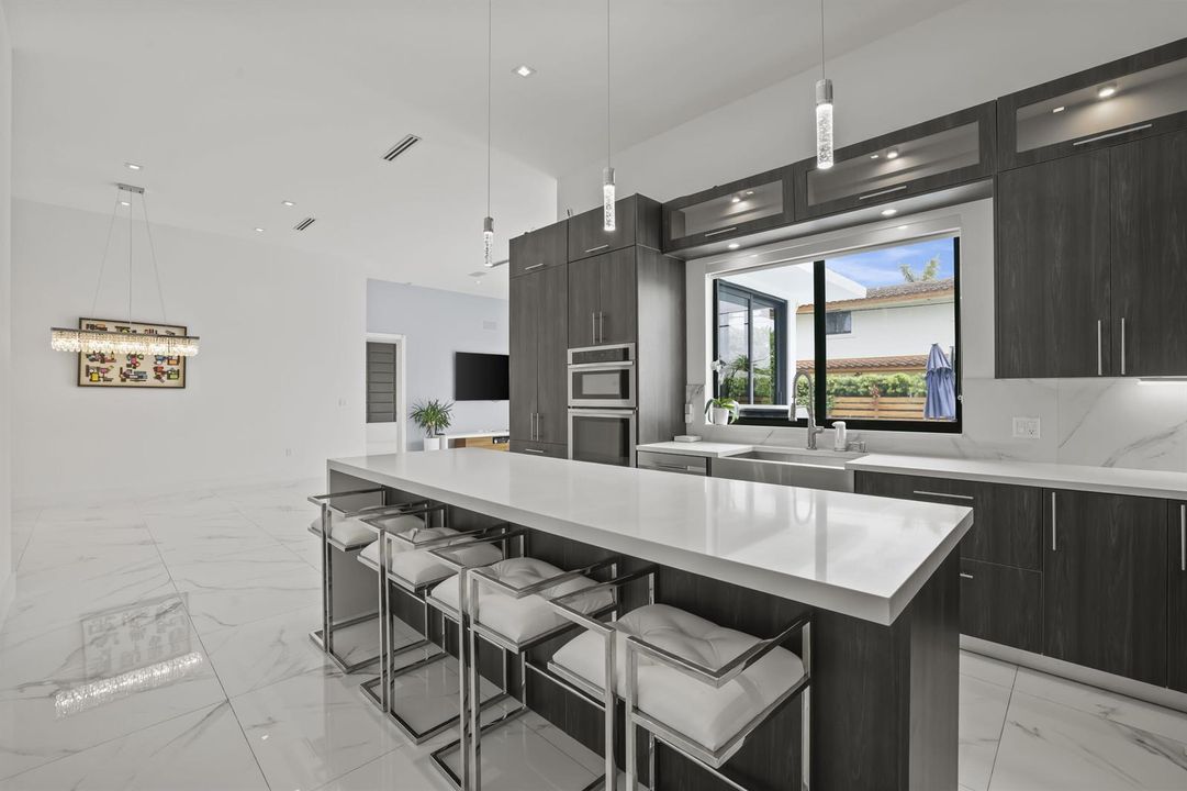 2620 Southeast 6th St - 14.jpg-FULL