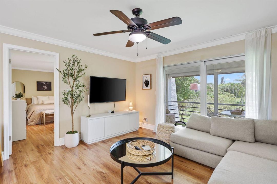 2700 Fiore 2020 Way 202 - 3.jpg-SMALL
