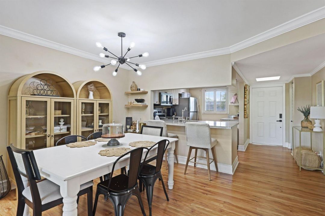 2700 Fiore 2020 Way 202 - 5.jpg-SMALL