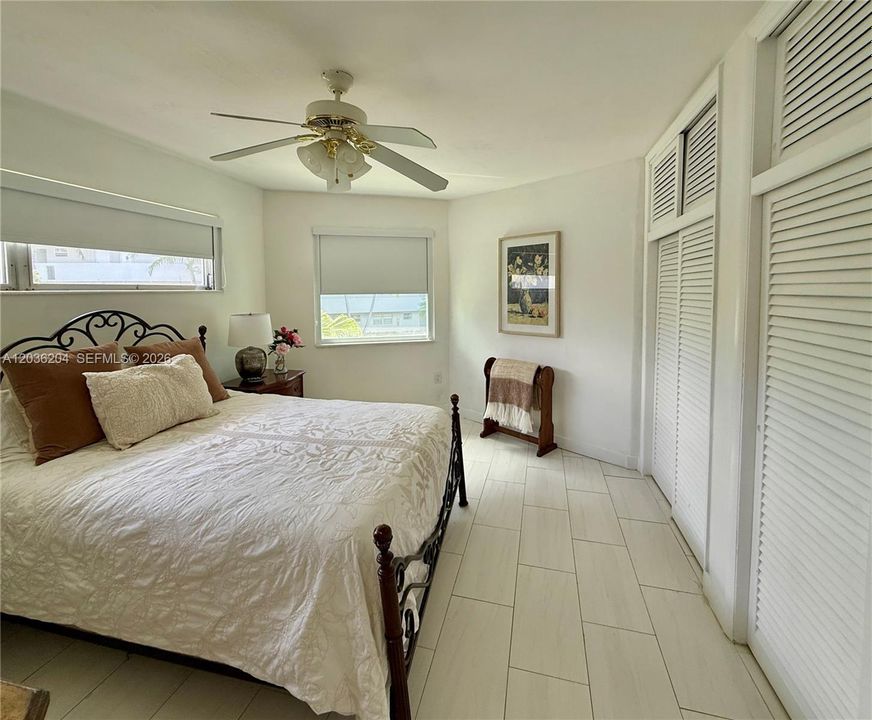 For Sale: $178,000 (1 beds, 1 baths, 660 Square Feet)