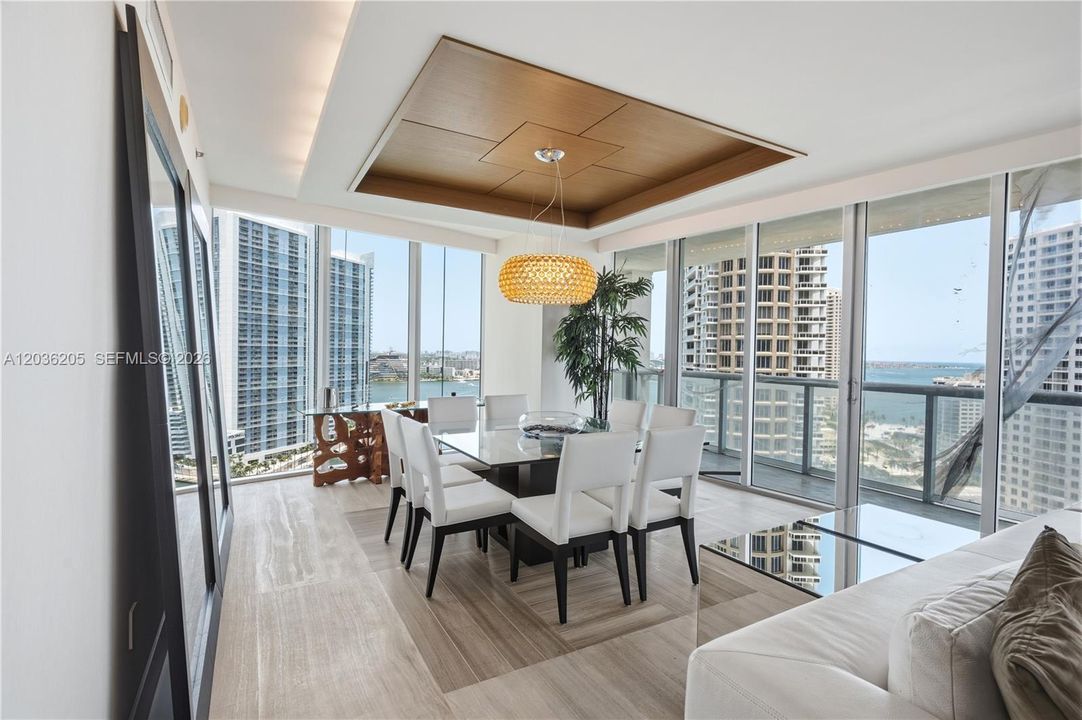 For Sale: $1,750,000 (3 beds, 2 baths, 1825 Square Feet)