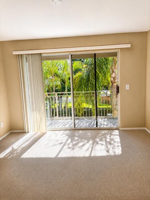 Verano View and bedroom