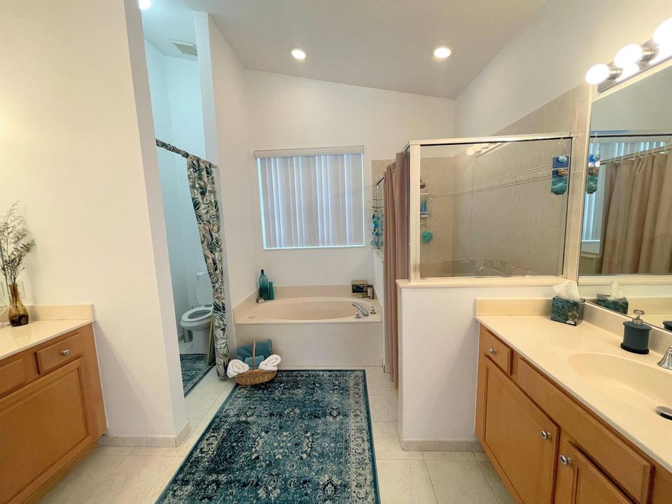 MASTER BATH