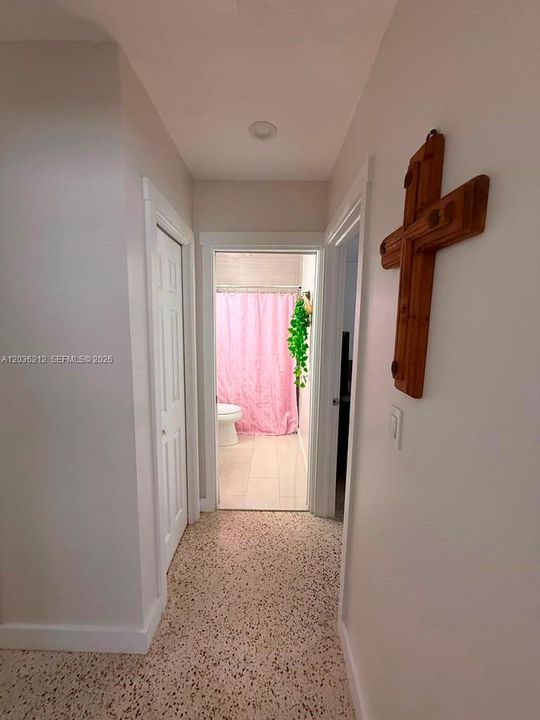 For Rent: $3,400 (3 beds, 2 baths, 2655 Square Feet)