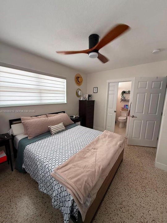 For Rent: $3,400 (3 beds, 2 baths, 2655 Square Feet)