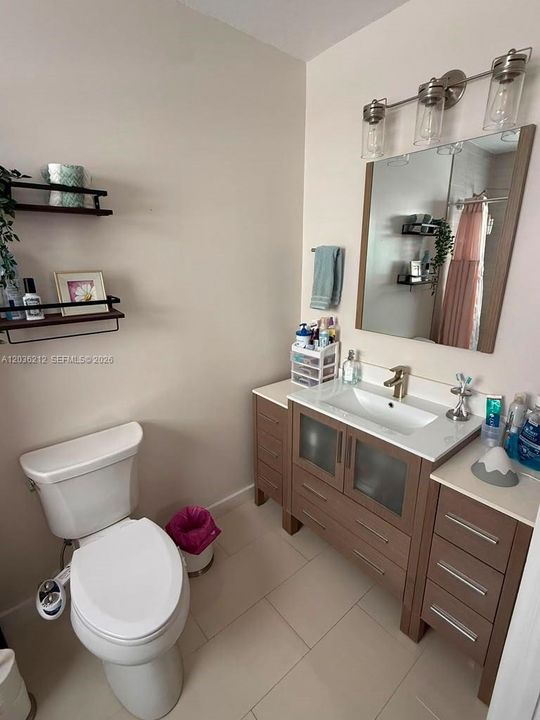 For Rent: $3,400 (3 beds, 2 baths, 2655 Square Feet)