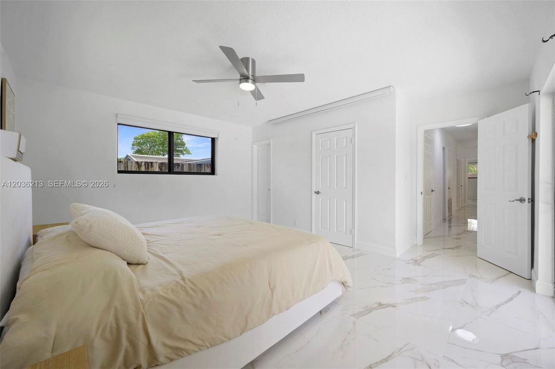 For Rent: $9,750 (4 beds, 3 baths, 2052 Square Feet)