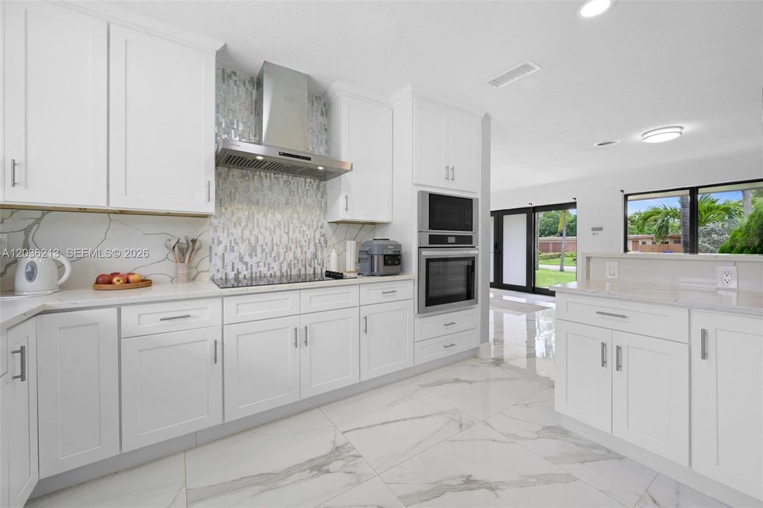 For Rent: $9,750 (4 beds, 3 baths, 2052 Square Feet)