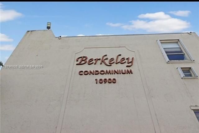 For Rent: $2,300 (2 beds, 1 baths, 850 Square Feet)