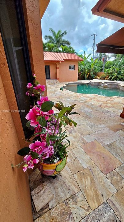 For Sale: $3,000,000 (4 beds, 4 baths, 5468 Square Feet)