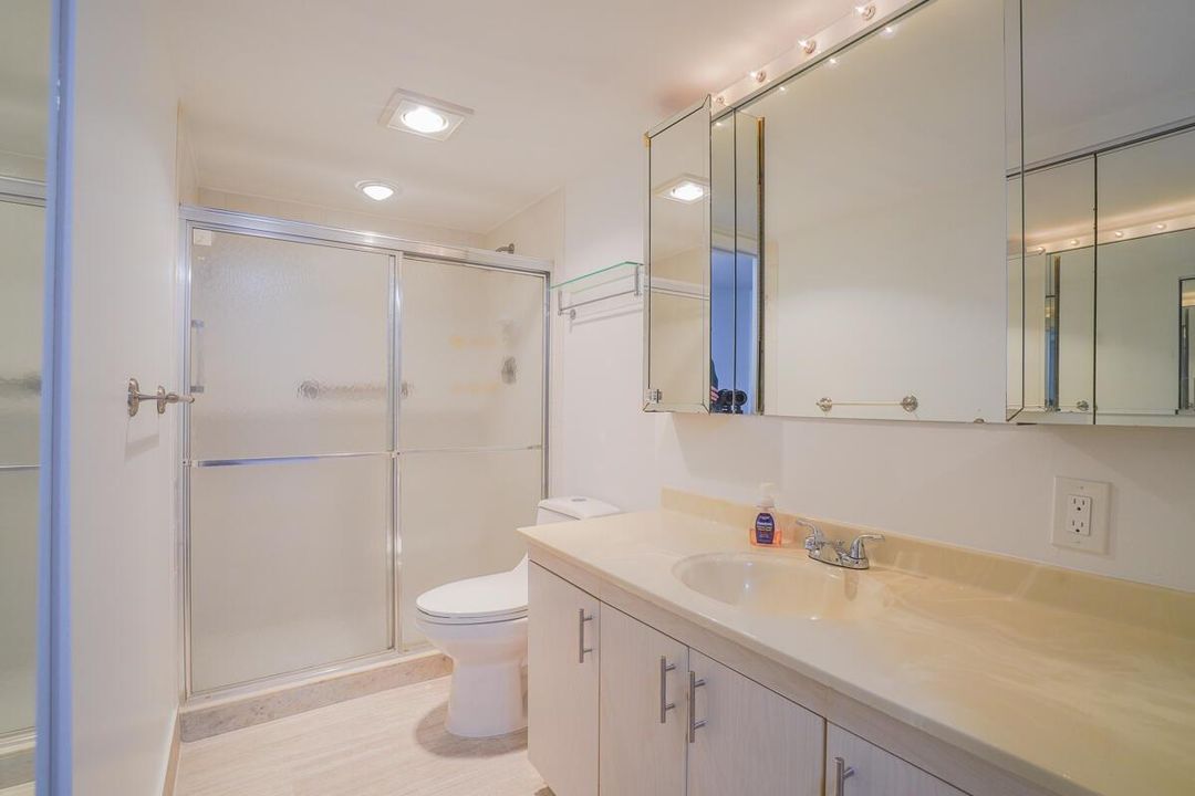 4401 Martinique CT Apt D-2-14