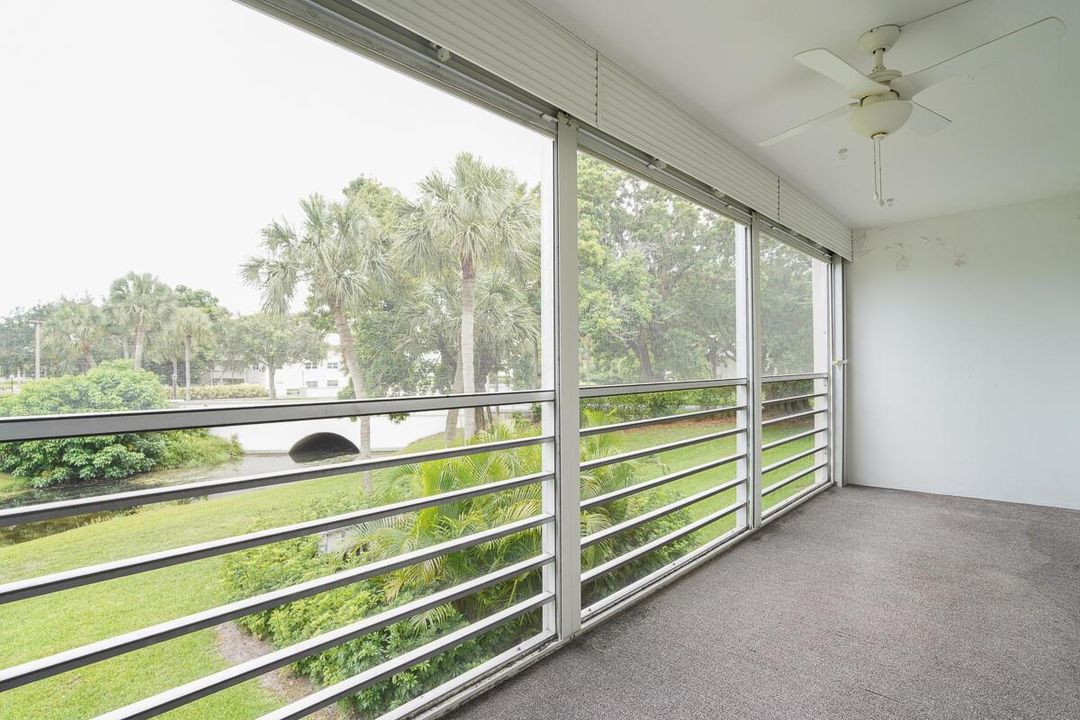 4401 Martinique CT Apt D-2-27
