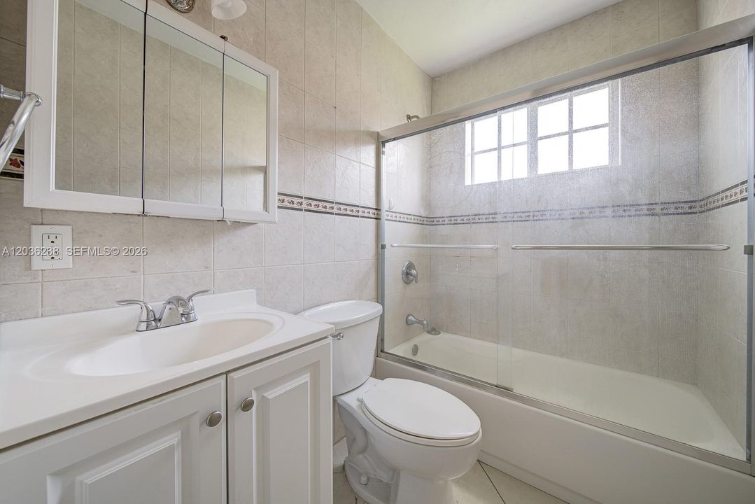 For Sale: $800,000 (0 beds, 0 baths, 1688 Square Feet)
