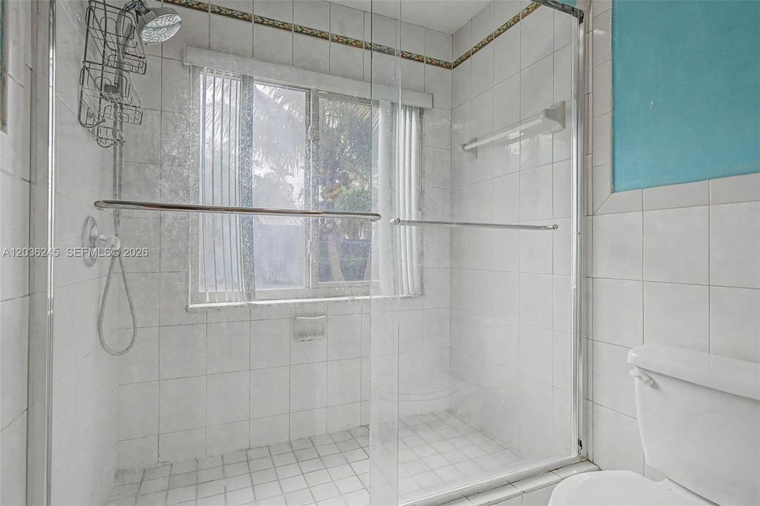 En Venta: $775,000 (3 camas, 2 baños, 1666 Pies cuadrados)