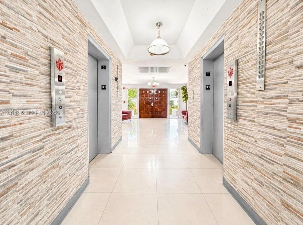 En Venta: $219,000 (1 camas, 1 baños, 712 Pies cuadrados)