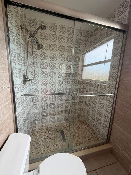 Primary shower