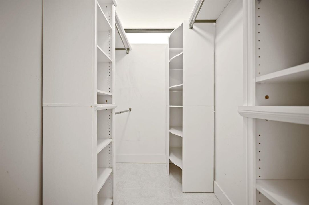22-web-or-mls-2800-sw-87th-ave-1111