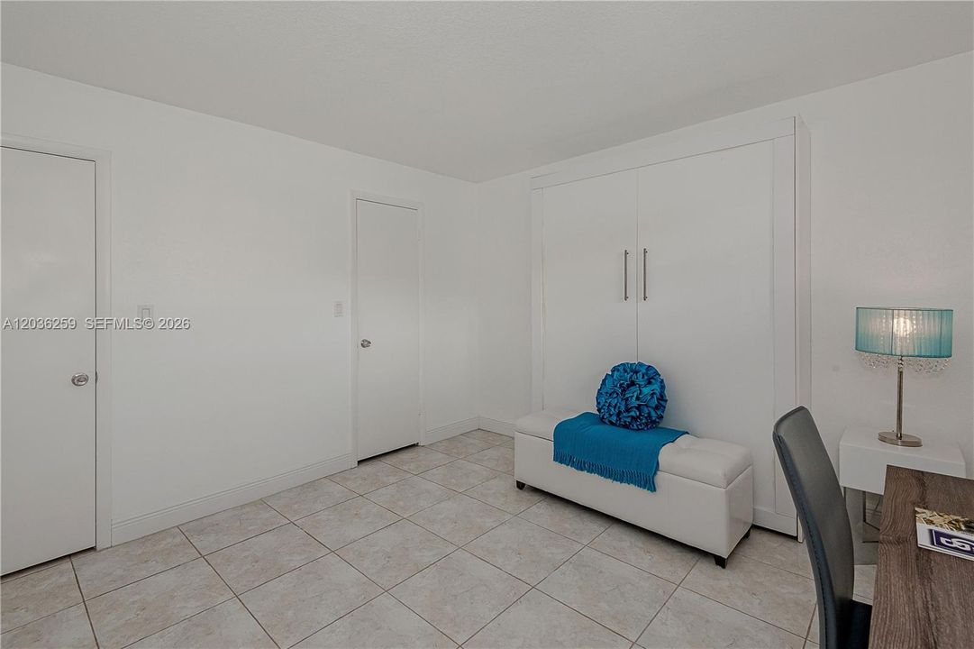 En Venta: $219,900 (2 camas, 2 baños, 1170 Pies cuadrados)