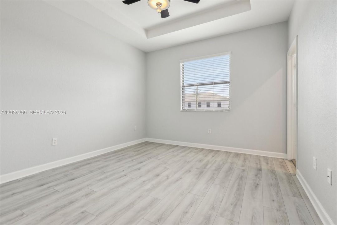 For Rent: $2,300 (3 beds, 2 baths, 1545 Square Feet)