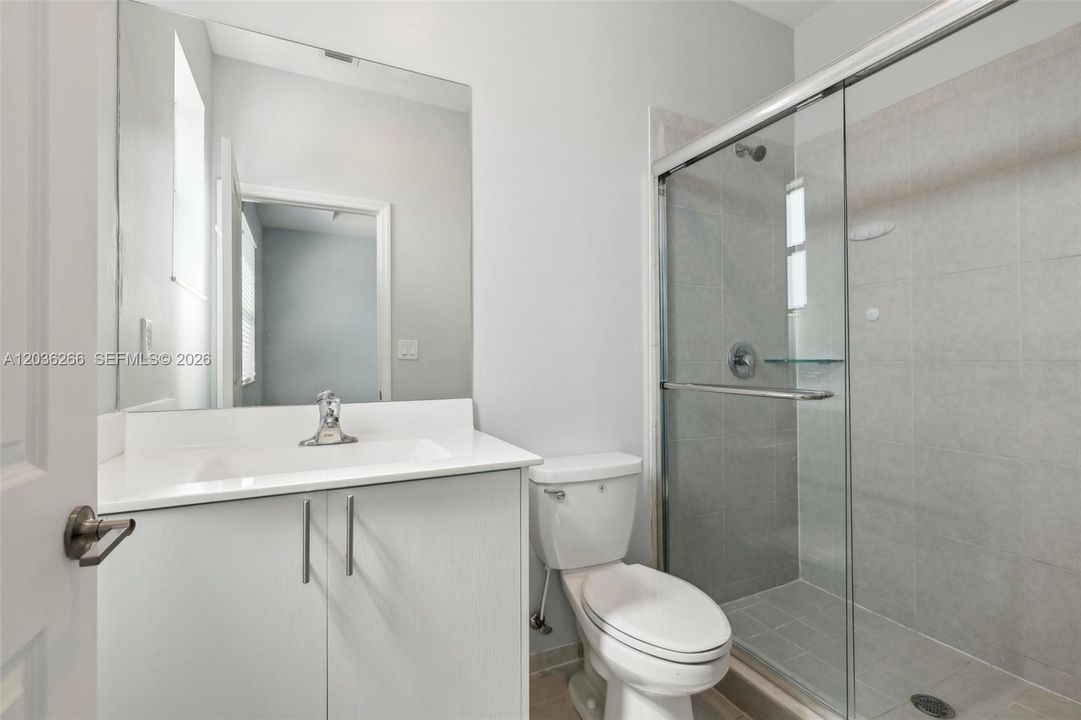 For Rent: $2,300 (3 beds, 2 baths, 1545 Square Feet)