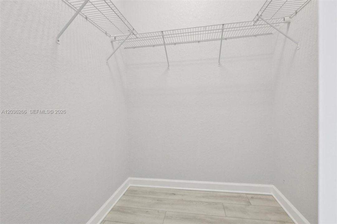 For Rent: $2,300 (3 beds, 2 baths, 1545 Square Feet)