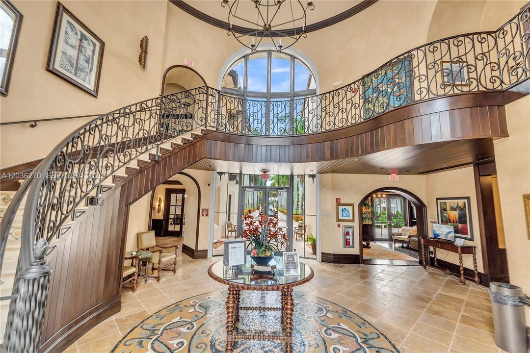 En Venta: $530,000 (3 camas, 2 baños, 1865 Pies cuadrados)