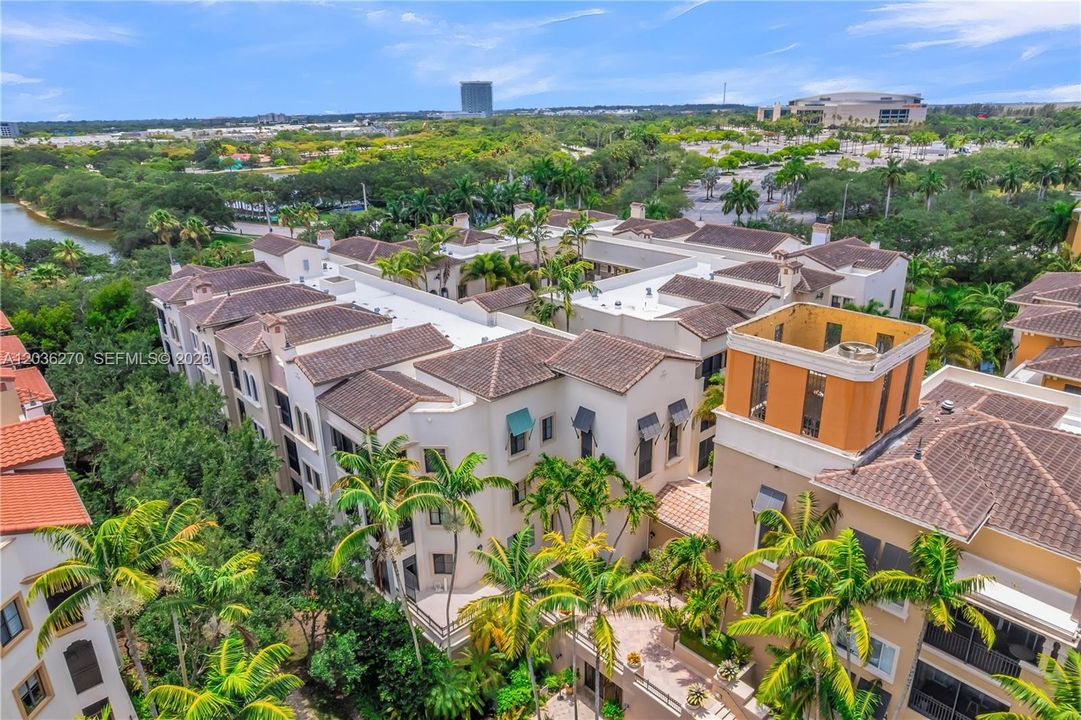 En Venta: $530,000 (3 camas, 2 baños, 1865 Pies cuadrados)