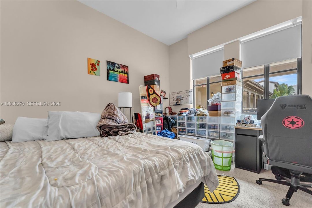 En Venta: $530,000 (3 camas, 2 baños, 1865 Pies cuadrados)