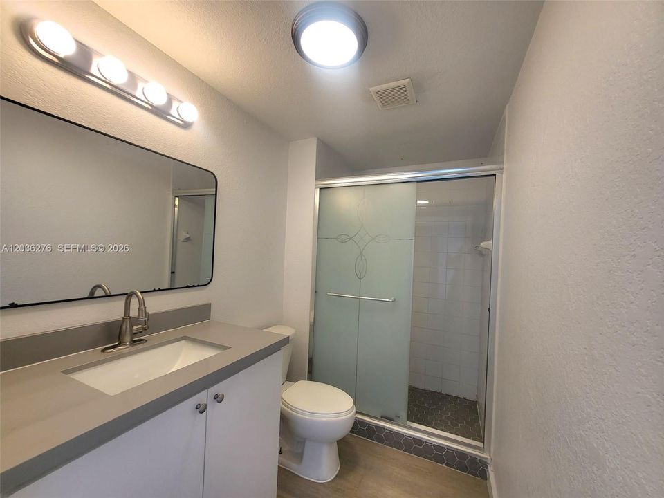 В аренду: $2,600 (2 спален, 2 ванн, 0 Квадратных фут)