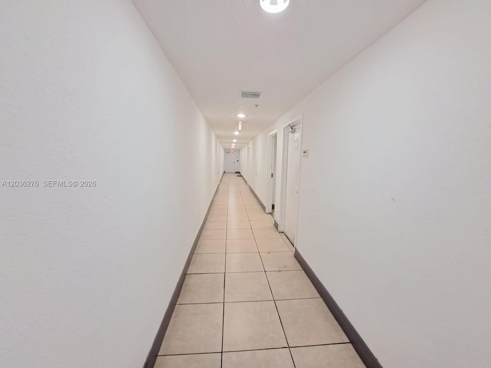 В аренду: $2,600 (2 спален, 2 ванн, 0 Квадратных фут)
