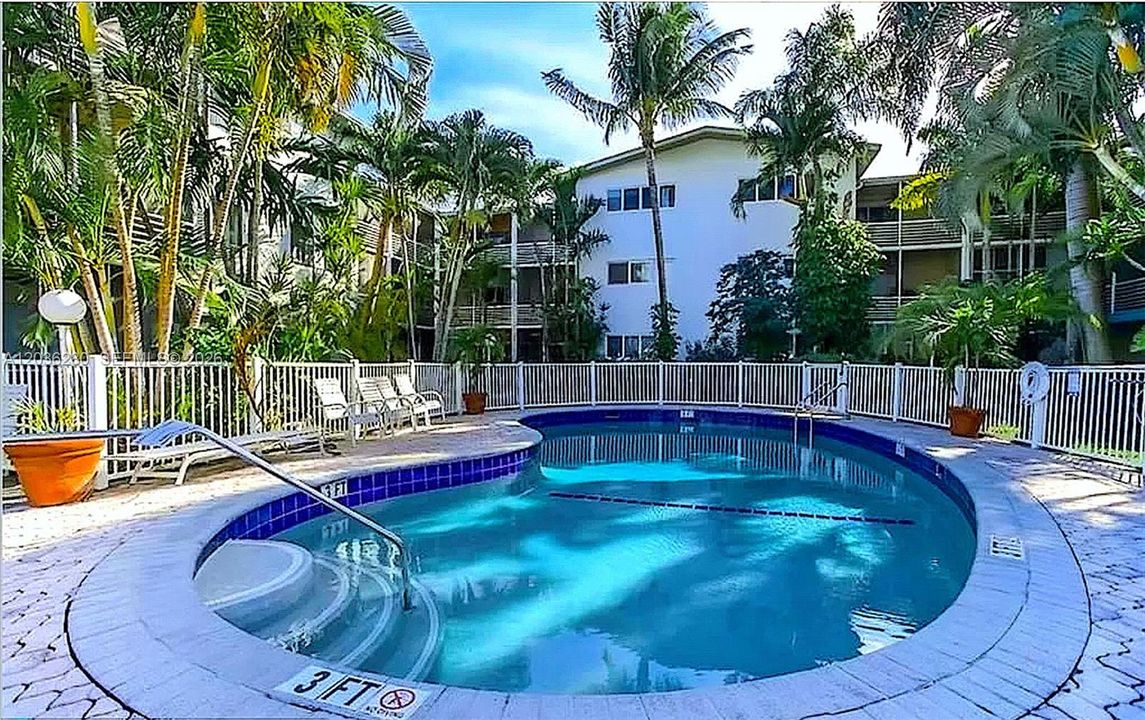 En Venta: $239,900 (1 camas, 1 baños, 688 Pies cuadrados)