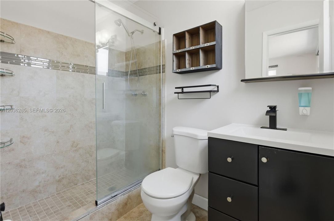 For Sale: $500,000 (3 beds, 2 baths, 1531 Square Feet)