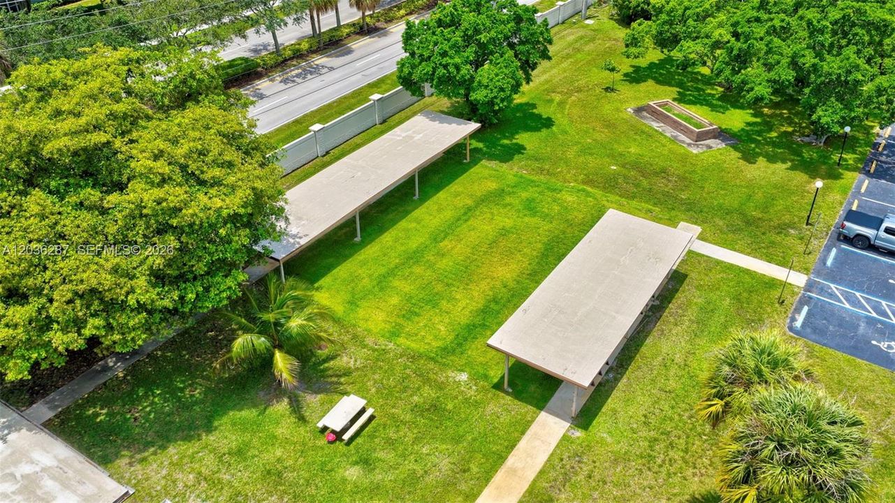 For Sale: $445,000 (3 beds, 2 baths, 1906 Square Feet)