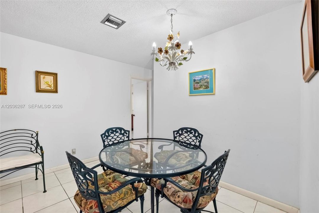 For Sale: $445,000 (3 beds, 2 baths, 1906 Square Feet)