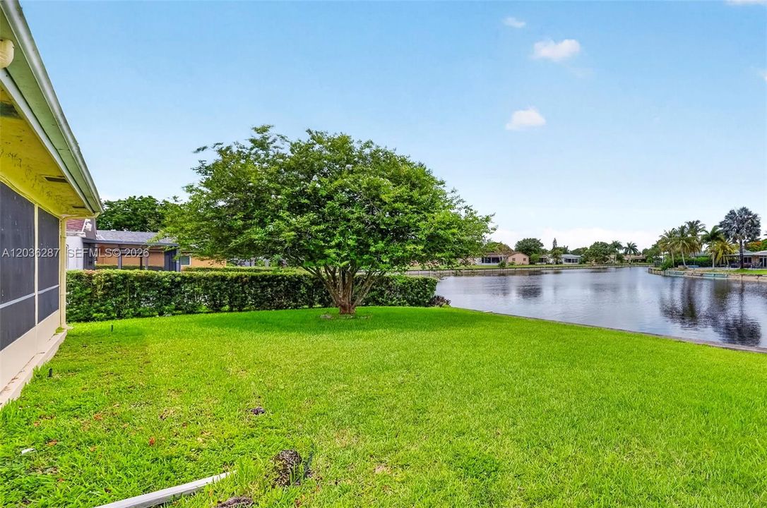 For Sale: $445,000 (3 beds, 2 baths, 1906 Square Feet)