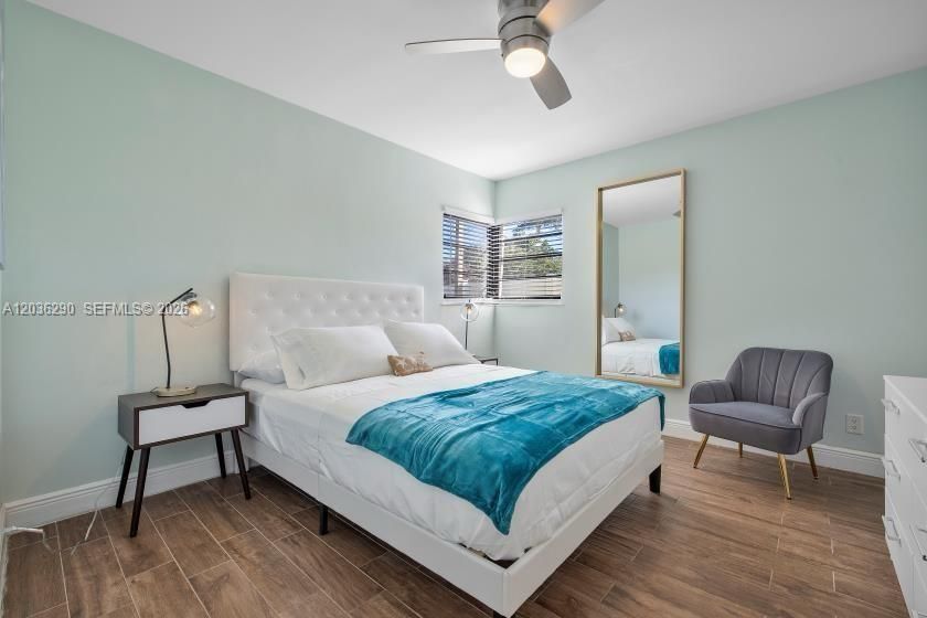 En Venta: $425,000 (2 camas, 1 baños, 988 Pies cuadrados)