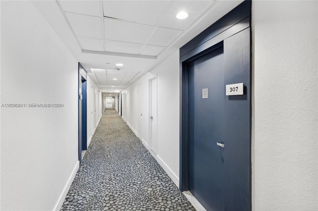 В аренду: $3,000 (1 спален, 1 ванн, 852 Квадратных фут)