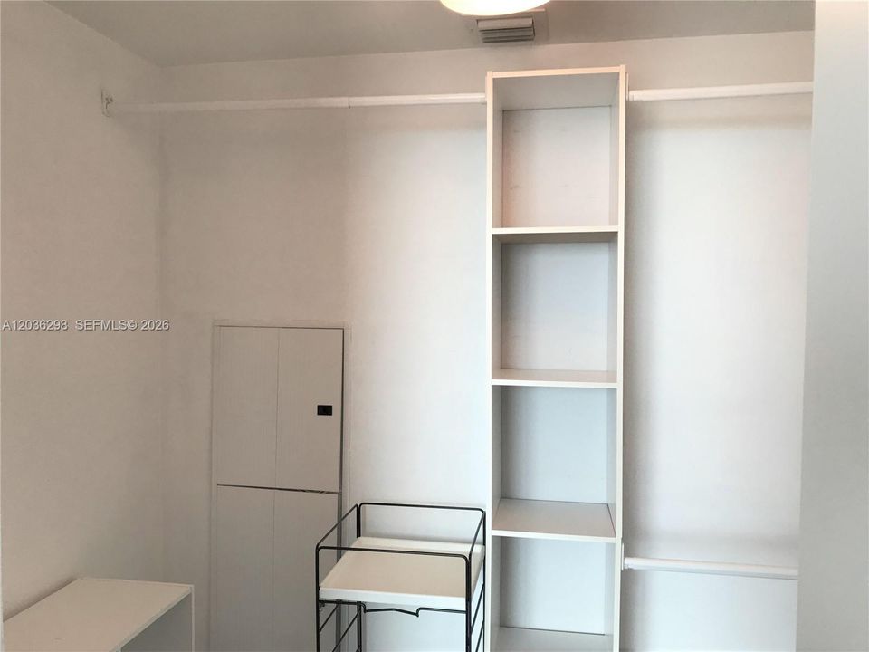 En Renta: $2,200 (0 camas, 1 baños, 451 Pies cuadrados)